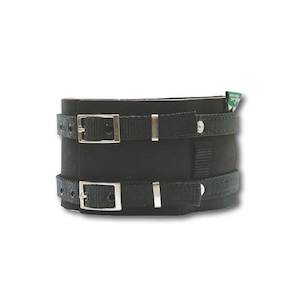 Ridgeline Leather Rip Pig Dog Collar