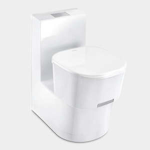 Toilets 1: Dometic Saneo CS