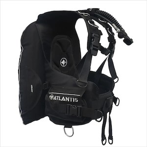 Diving school: Atlantis Legacy BCD, Rear Inflation - Wellington Dive Gear