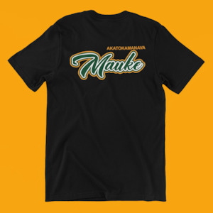 Clothing: Mauke