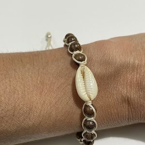 Natural Cowrie Seashell and Beads – Bracelet or Anklet – Adjustable – Beige Cord