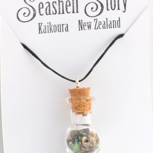 Choker Necklace - Seashell Story Kaikoura: Square NZ Natural Paua Shell Studs Earrings