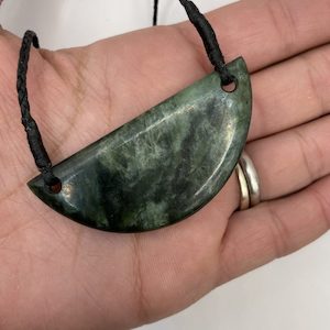 Kahotea – Breastplate – Pounamu – NZ Jade – Greenstone