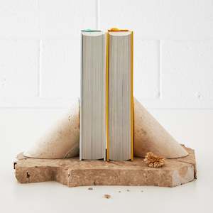 Sculptures Bookends: Travertine Stone Bookends