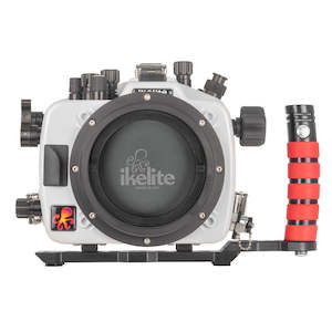 Photographic equipment: Fujifilm X-T5 - Ikelite 200DL Housing - 71505