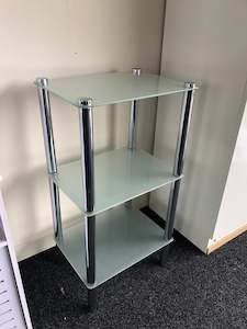 Furniture: Glass and Metal Stand (18055)