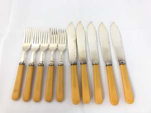 Vintage Fish Knives and Forks (18640)