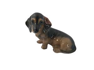 Home Decor 1: Royal Copenhagen Dachshund 3140 Porcelain Dog (20074)