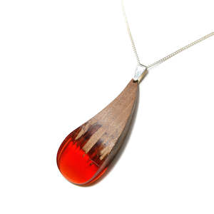 Jewellery: Mānuka Orange-red Mini