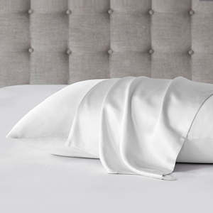 EcoLuxe Living White Silk Pillowcase - Standard Size - Envelope