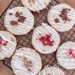 Macadamia & white chocolate Biscuits