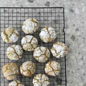 Christmas Sweets: Pistachio Armaretti