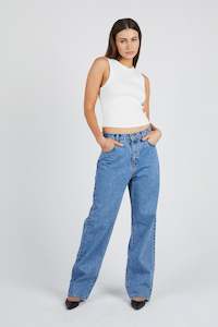 Clothing: Slouch Jean - Georgia