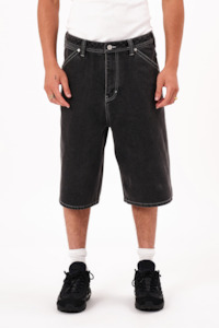 Clothing: A6 Big Baggy Short - Paxton