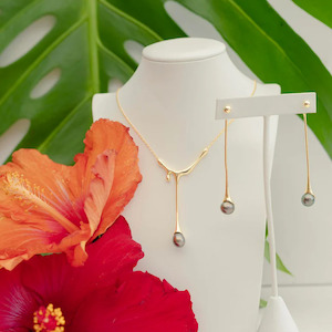 Direct selling - jewellery: Tagimoucia Set