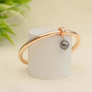 Direct selling - jewellery: Kristina Bangle