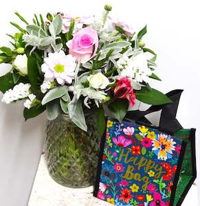 Florist: Happy Bag pink and white