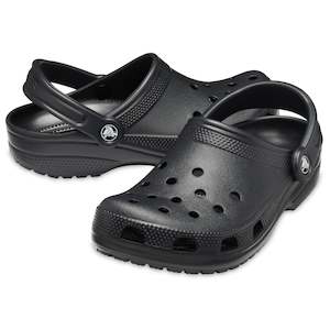 Crocs Classic Clog in Black