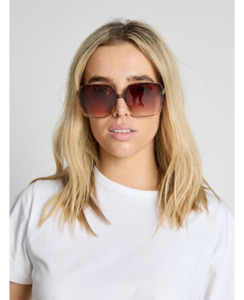 Stella+Gemma Malibu Sunglasses Tort/Beige