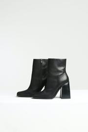 Clothing: Stolen Girlfriends Club Greenwich Boot