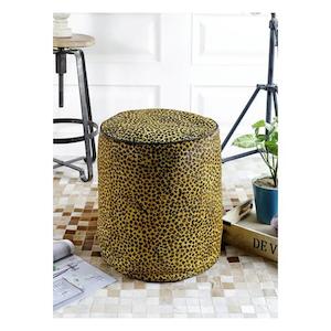 Clothing: Rembrandt Leopard Round Leather Ottoman