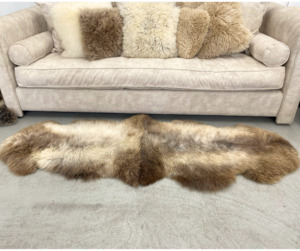 Frontpage: Natural Black Double Sheepskin Rug - NZ Made #27