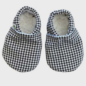 Personal accessories: Baby Booties - Grandad Bob