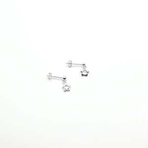 Sterling Silver Earrings - Daisy Drop Studs