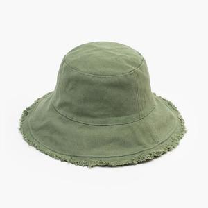 Personal accessories: Tātahi Bucket Hat - Green