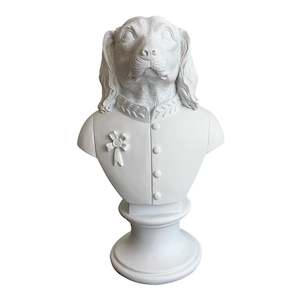 Interior Accessories: Classic Hound Statue