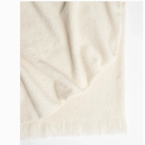 Living Room Accessories: Clive Throw - Snow