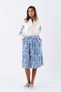 LOLLYS LAUNDRY Ella Midi Skirt | Blue Paisley