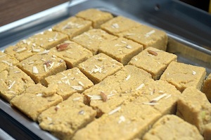 Besan Burfi