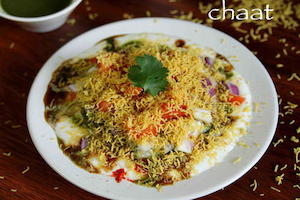 Aloo Tikki Chaat