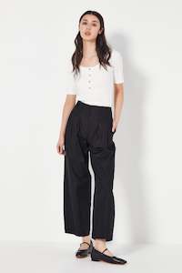 Fashion design: The Palermo Trouser in Black