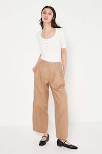 The Palermo Trouser in Almond