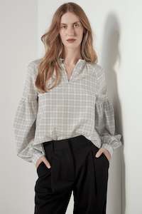 Fashion design: The Lantern Blouse in Check