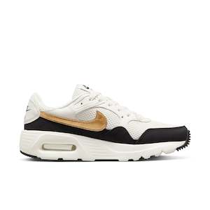 .Nike Womens Air Max SC SE PHANTOM/METALLIC GOLD-BLACK-SAIL - (DV6842 001) - GL - R1L2