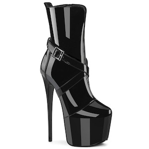 Shoe: JUBILANT-1011 Platform Shoes Black Pat