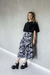 Mazu The Only Thing Skirt - Black Floral