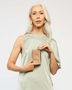 Womenswear: Saben Winona Card Holder - Bronze