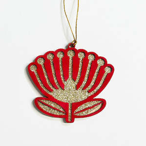 Internet only: Velvety Red and Gold Pohutukawa Flower Xmas Ornament