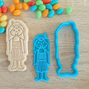 Internet only: NZ Maori Girl Kapa Haka Cookie Cutter and Fondant Stamp