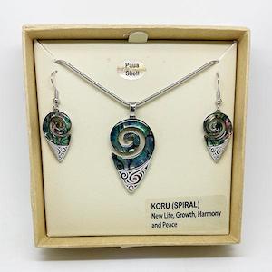 Internet only: Pretty Paua Shell and Etched Silver Maori Maori Koru Necklace and Earrings Set