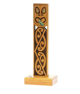 Internet only: Contemporary Maori Tekoteko Trophy