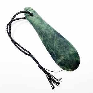 Internet only: Large 27cm Ngai Tahu Greenstone Mere