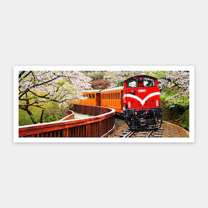 Forest Train in Alishan National Park - 1000 Piece Jigsaw Puzzle