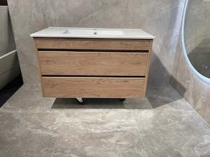 clearance: Dew Vanity Standard Top 900 mm French oak