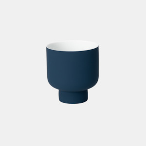 Plant Lovers: Fergus Planter Small - Navy