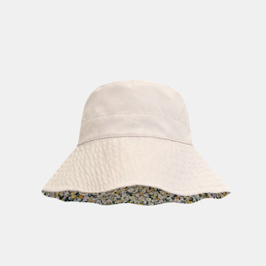 Sadie Reversible Bucket Hat - Beige/Floral